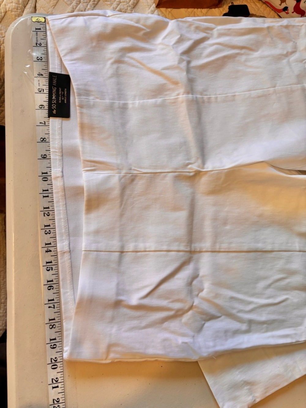 Chicos So Slimming Ankle White Pull On Pants Size 3.5 Petite Event Office Travel - Picture 4 of 10